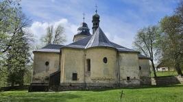 Kostel Krásná (1)-min